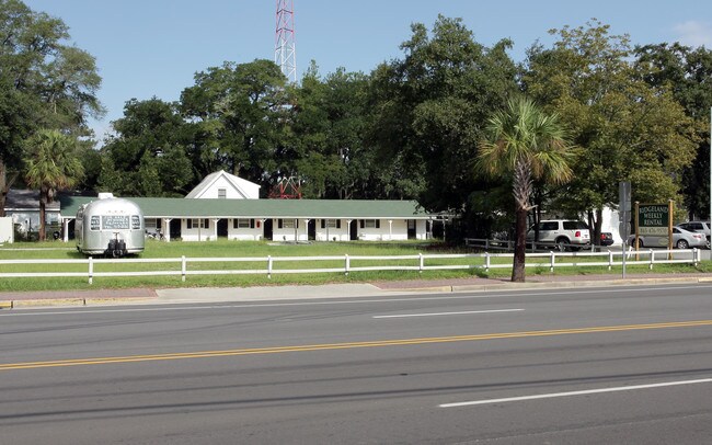 67 E Woodlawn St in Ridgeland, SC - Building Photo - Building Photo