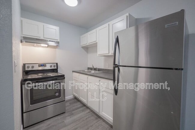 123.5 N Main St in Maryville, MO - Building Photo - Building Photo