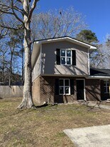 137 Susan Dr in Summerville, SC - Building Photo