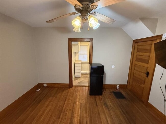 10 Howard Pl in Richmond, IN - Building Photo - Building Photo