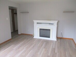 1104 Porter St in Conway, PA - Building Photo - Building Photo