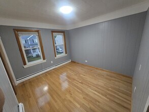 100 Peever St, Unit 1 in Methuen, MA - Building Photo - Building Photo