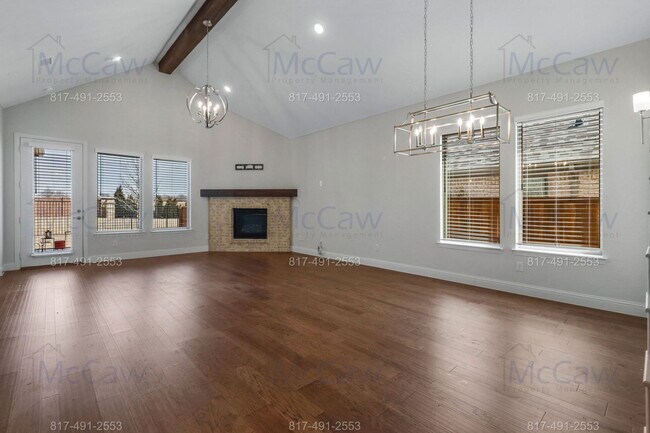 11212 Dusty Trail Ct in Roanoke, TX - Building Photo - Building Photo