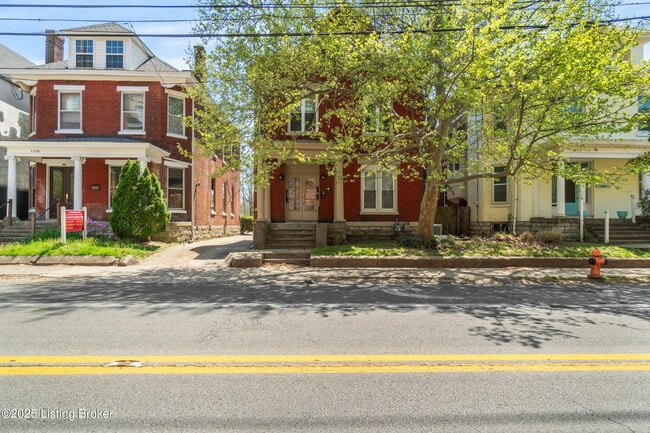 1236 E Broadway in Louisville, KY - Building Photo - Building Photo