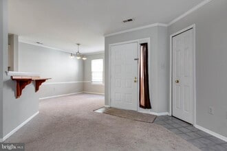 7764 Mayfair Cir in Ellicott City, MD - Building Photo - Building Photo