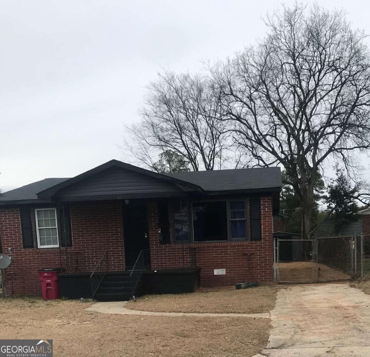 812 Edwards Ave in Macon, GA - Building Photo