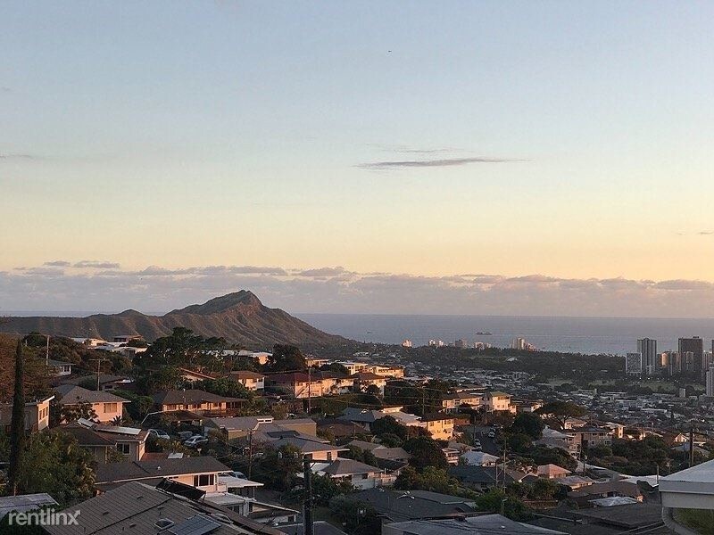 2012 St Louis Dr in Honolulu, HI - Building Photo
