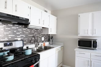 8612 Echo St in El Paso, TX - Foto de edificio - Building Photo