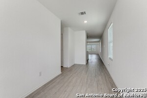 14039 Wool Pk in San Antonio, TX - Foto de edificio - Building Photo