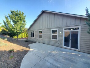 513 Jordan Ln in Richland, WA - Building Photo - Building Photo