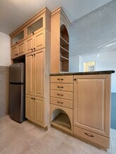 250 Linden Ave in Long Beach, CA - Building Photo - Building Photo