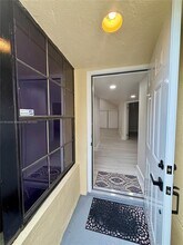 12932 SW 88th Terrace in Miami, FL - Foto de edificio - Building Photo
