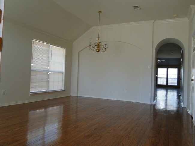 2266 Maserati Dr in Frisco, TX - Foto de edificio - Building Photo