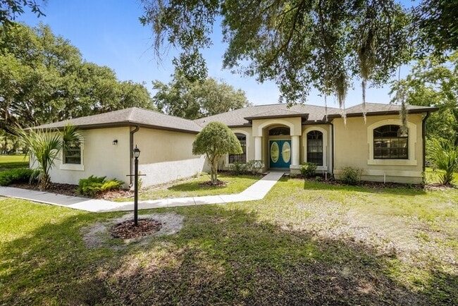 property at 6034 Beechwood Dr