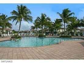 3051 Horizon Ln in Naples, FL - Building Photo