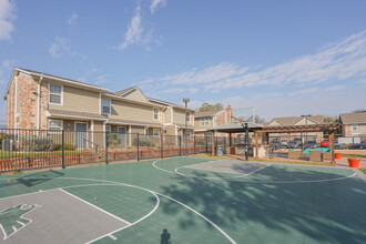 The Venue in Denton, TX - Foto de edificio - Building Photo