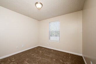 Meadowbrook Apartments in Baton Rouge, LA - Foto de edificio - Interior Photo