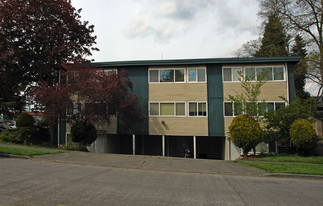 Dorlynn Apartments