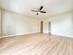 348 W 7th St in Long Beach, CA - Building Photo - Building Photo