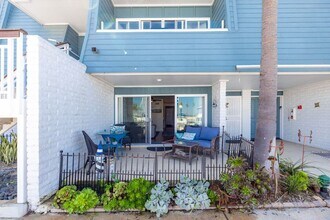 67 Montego Ct in Coronado, CA - Building Photo - Building Photo