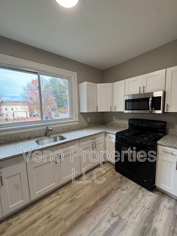 179 9th St in Troy, NY - Building Photo - Building Photo