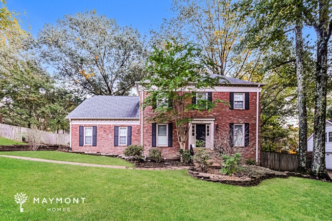 property at 106 Country Pl