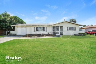 425 Belair Ave in Merritt Island, FL - Building Photo