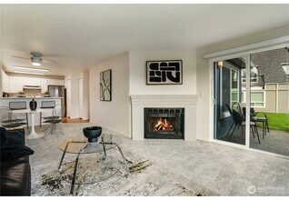 24722 45th Ave S, Unit 10d1 in Kent, WA - Building Photo - Building Photo