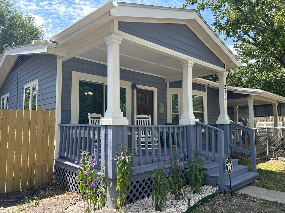 232 Future Dr in San Antonio, TX - Building Photo