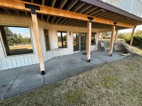 388 Sky W Ln in Hamilton, MT - Building Photo - Building Photo
