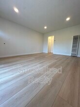 504 Hill Dr in Glendale, CA - Building Photo - Building Photo