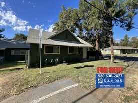1098 Humboldt Rd in Chico, CA - Building Photo