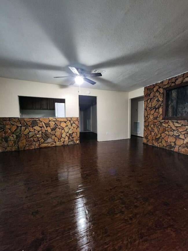 2828 Mineola Dr in Lakeland, FL - Building Photo - Building Photo