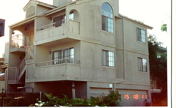 3644 Villa Terr. in San Diego, CA - Building Photo - Building Photo