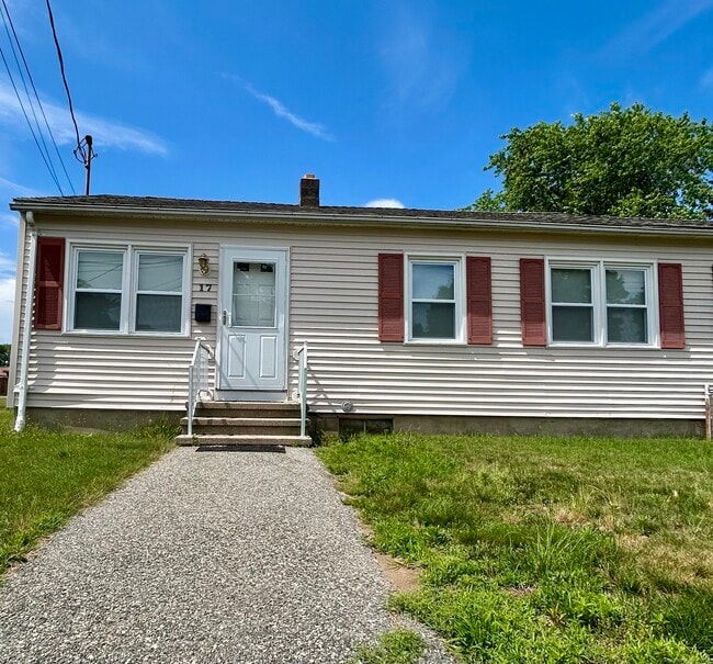 property at 17 Oakland Ct