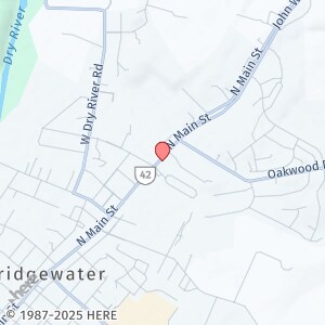 626 N Main St in Bridgewater, VA - Building Photo