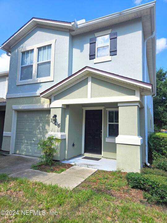 6700 Bowden Rd in Jacksonville, FL - Building Photo