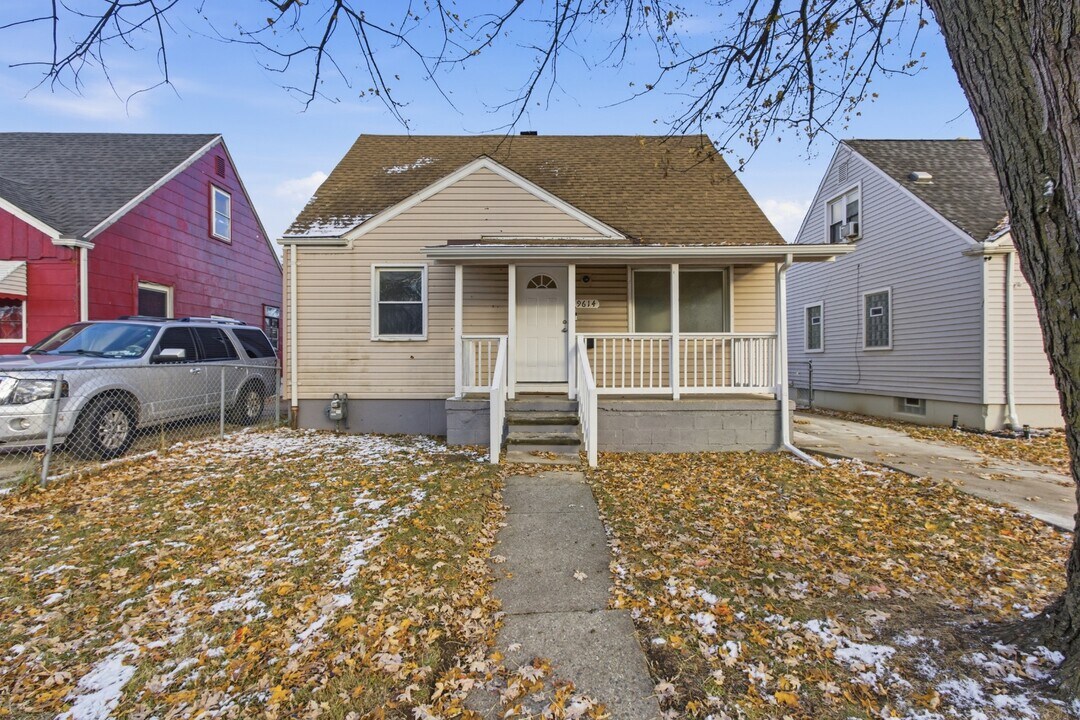 9614 Schaefer Hwy in Detroit, MI - Building Photo