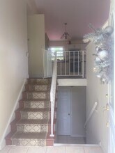 31 Michaelangelo St in Latham, NY - Building Photo - Building Photo