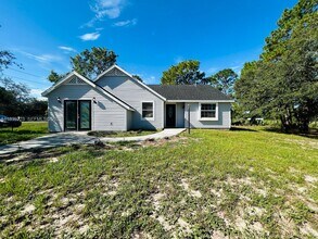 2013 Finland Dr in Spring Hill, FL - Building Photo - Building Photo