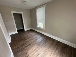 7 N State St in Chippewa Falls, WI - Building Photo - Building Photo