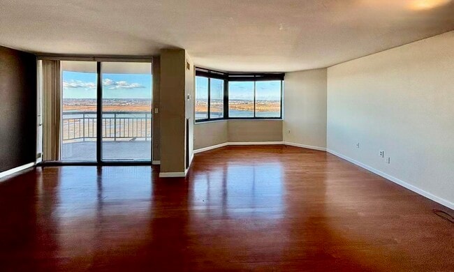 property at 1040 Harmon Cove Tower