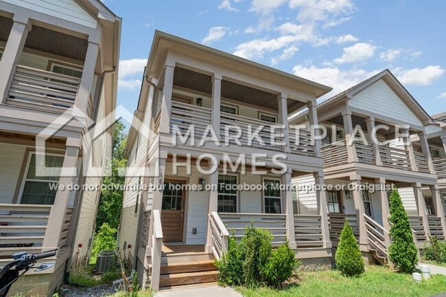 2437/105 Bell St in Ashland City, TN - Building Photo - Building Photo