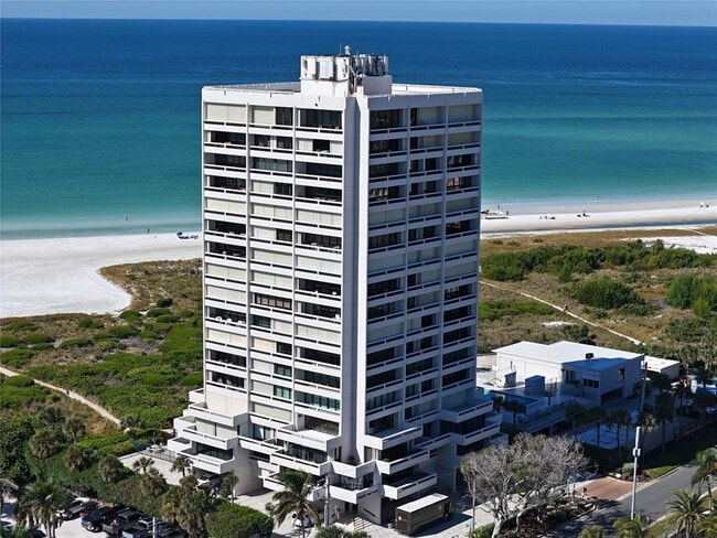 5400 Ocean Blvd in Sarasota, FL - Building Photo - Building Photo