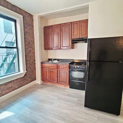 1441 Overing St in Bronx, NY - Building Photo