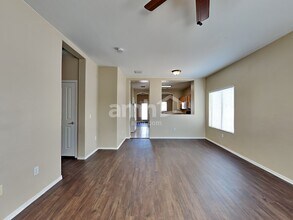 11332 W Burning Sage St in Marana, AZ - Foto de edificio - Building Photo