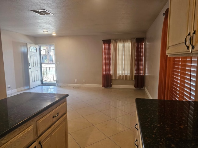 1483 Dorothy Ave in Las Vegas, NV - Building Photo - Building Photo