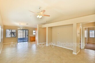 3574 S Ponderosa Dr in Gilbert, AZ - Building Photo - Building Photo