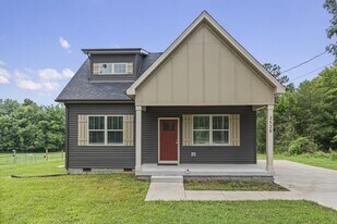 2528 TN-47 in Burns, TN - Building Photo