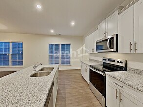 5312 Tupelo St in Nashville, TN - Foto de edificio - Building Photo